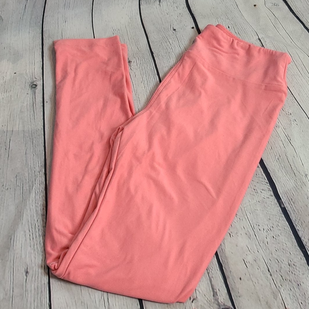 NWOT Lularoe coral OS leggings
